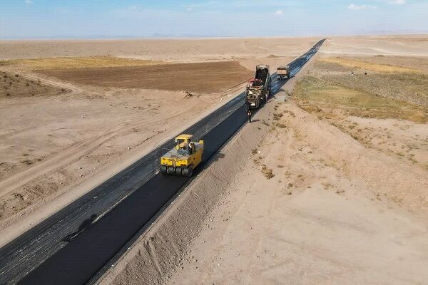روکش ۴۰۶ کیلومتر از محورهای خراسان جنوبی   روکش خراسان جنوبی.jpg