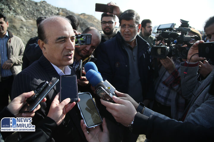 ۲۰۴۳ واحد نهضت ملی مسکن پردیس با پیشرفت فیزیکی ۶۷ درصد در دست اقدام قرار دارد ببینید | بازدید وزیر راه و شهرسازی از پروژه های مسکن شهر جدید پردیس