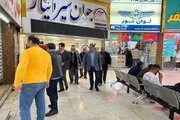 ببینید|هم زمان با فرارسیدن روز جهانی یادمان قربانیان سوانح رانندگی ،مهندس قدمی معاون حمل و نقل اداره کل با حضور در پایانه مسافربری شهید کلانتری از شرکت های حمل و نقل مسافر بازدید کرد