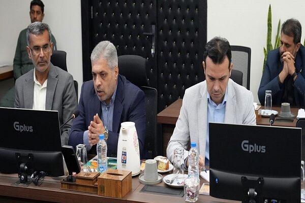 مشکلات صاحبان کالا در ساختار جدید کارگروه توسعه تجارت پیگیری میشود نشست