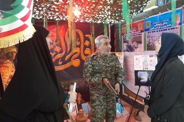 برپایی نمایشگاه گرامیداشت هفته بسیج در وزارت راه و شهرسازی
