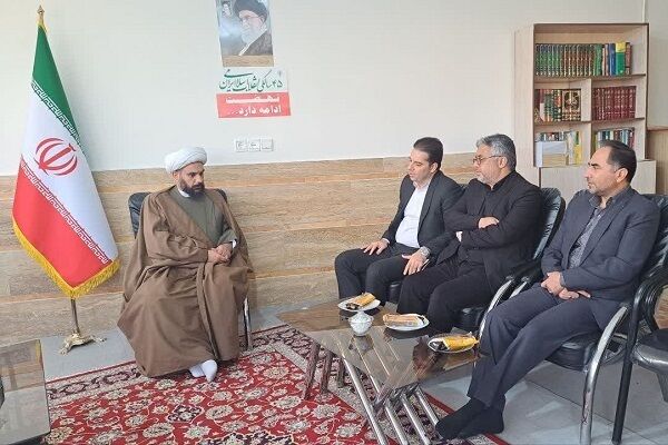 بهرهمندی از ظرفیتهای شهر جدید بینالود برای جمعیتپذیری  نشست