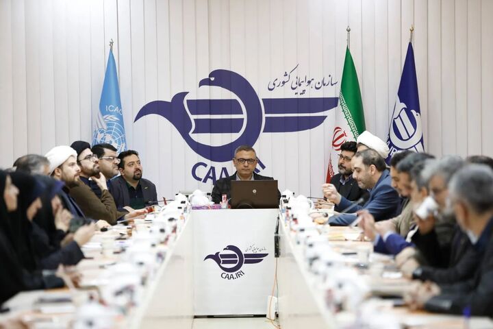 دیدار فرماندهان بسیج صنعت هوانوردی با سرپرست سازمان هواپیمایی کشوری نشست