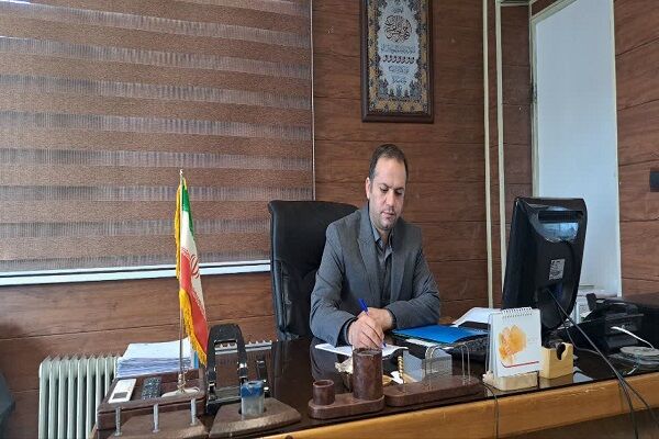 اخذ اسناد مالکیت پلاکهای مهم در شهرستان رباط کریم زهره وند