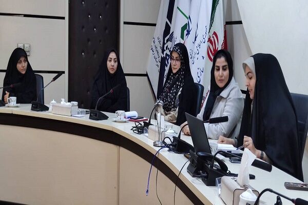 نظاممند کردن فعالیت امور بانوان، هدف اصلی تشکیل میز زنان  اداره کل راه و شهرسازی خراسان رضوی
