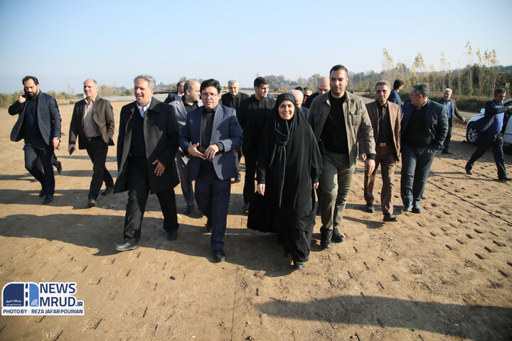 سفرنامه صادق؛ اول "عمل"، بعد "حرف"/ تلاش میکنیم قطار توسعه هرچه سریعتر پیش رود ببینید | بازدید وزیر راه و شهرسازی از آزادراه قائمشهر_ ساری