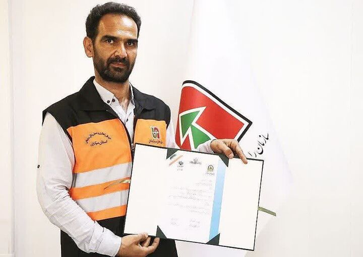 تجلیل از راهدار غرقآباد در رزمایش مشترک ترافیکی زمستان ۱۴۰۳ استان مرکزی محمدی اراک