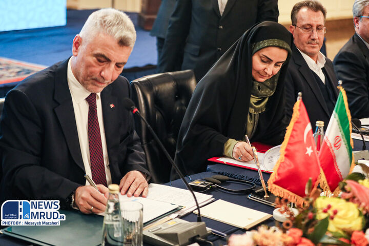دیپلماسی اقتصادی با سکانداری وزارت راه و شهرسازی/برگزاری کمیسیون مشترک اقتصادی ایران و ترکیه پس از وقفه سهساله با ریاست صادق و بولات