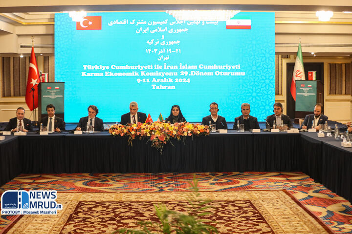 دیپلماسی اقتصادی با سکانداری وزارت راه و شهرسازی/برگزاری کمیسیون مشترک اقتصادی ایران و ترکیه پس از وقفه سهساله با ریاست صادق و بولات