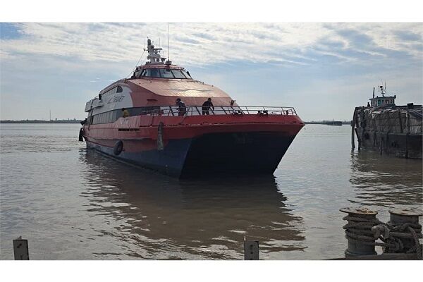 خط دریایی مسافری اروندکنار-کویت فعال شد اروندکنار-کویت