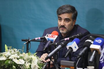 ببینید | نشست خبری معاونین وزیر راه و شهرسازی در هشتیمن نمایشگاه حمل و نقل، لجستیک و صنایع وابسته (۲)