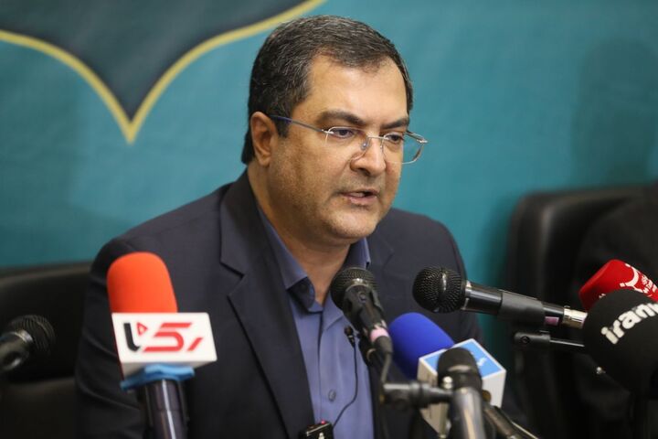 انعقاد ۱۷۲۰ قرارداد به ارزش بیش از ۴۳۰۰ میلیارد تومان ببینید | نشست خبری معاونین وزیر راه و شهرسازی در هشتیمن نمایشگاه حمل و نقل، لجستیک و صنایع وابسته (۲)