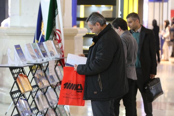 هشتمین نمایشگاه حمل و نقل، لجستیک و صنایع وابسته به کار خود پایان داد ببینید | حضور پررنگ شرکتهای فعال در حوزه حملونقل در هشتمین نمایشگاه حملونقل، لجستیک و صنایع وابسته
