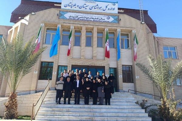 بازدید رئیس سازمان هواشناسی کشور از ایستگاههای هواشناسی سیستان و بلوچستان سیستان