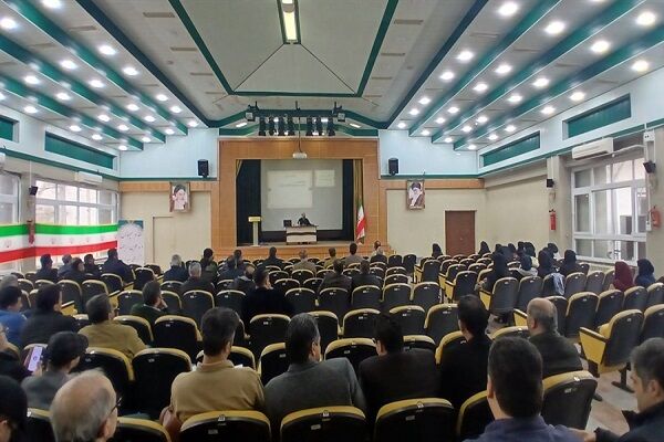 برگزاری دوره آموزشی آییننگارش و مکاتبات اداری در اداره کل راه و شهرسازی استان گیلان  گیلان 3