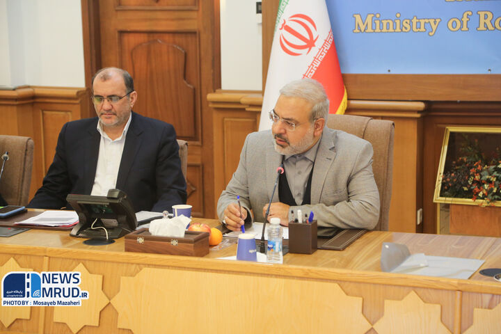 تأکید بر انسجام و تعامل بخشهای حمل و نقل و مسکن و شهرسازی هاشمی نیا