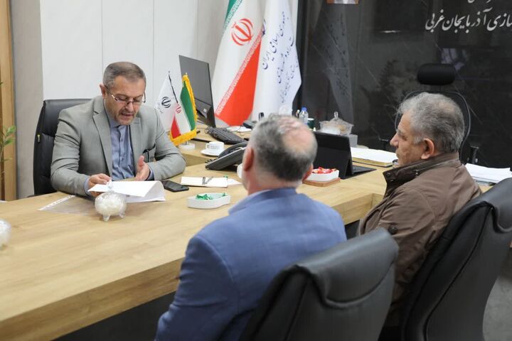برگزاری ملاقات مردمی سرپرست اداره کل راه و شهرسازی آذربایجانغربی
