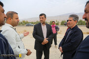 بازدید مدیر کل راه و شهرسازی لارستان به همراه مدیرکل ساخت و توسعه راههای منطقه جنوب از قطعات در حال احداث باند دوم محور لار-بندرعباس