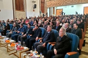 ببینید|مراسم رونمایی از پوستر جشنواره ملی جاده سبز در تبریز