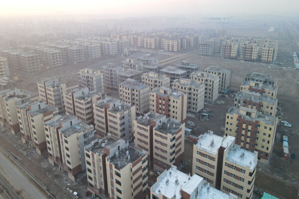 ویدیو| روایت پیشرفت پروژه ۴۴۰ واحدی پل پارسیان مرکزی قم؛ اسفند ۱۴۰۳ شهرک شهید رییسی قم 560 هکتاری