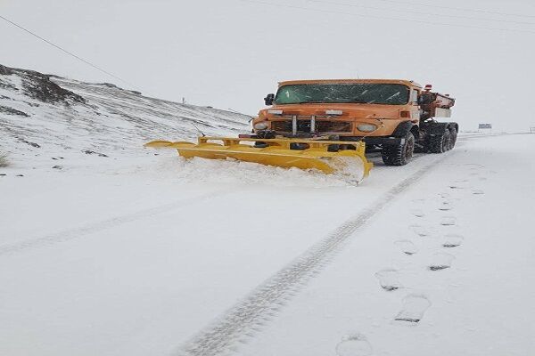 ویدیو|عملیات اجرایی بازگشایی راههای روستایی شهرستان نور استان مازندران مازندران