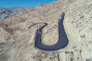 پیشرفت ۹۰ درصدی پروژه روکش آسفالت محور زرین آباد_ روستای کاور دهلران ایلام