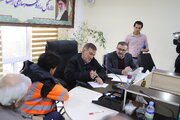 برپایی میز خدمت برای خانوادههای جانبازان، ایثارگران و شهداء در اداره کل راه و شهرسازی استان البرز با حضور مشاور وزیر راه و شهرسازی در امور ایثارگران