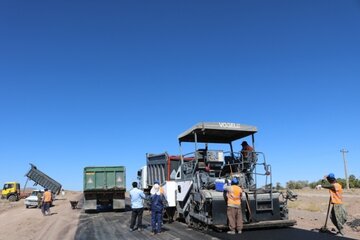 طی 9 ماه امسال بيش از 80 کیلومتر از راه‌های روستایی استان كرمان روکش آسفالت شده است