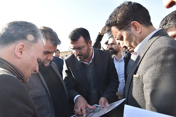 بازدید استاندار سمنان از روند ساخت خانه های ویلایی جایگزین مسکن مهر ناایمن سمنان  بازدید استاندار سمنان