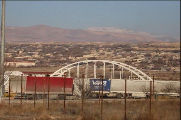 بازرسان ویژه ۹ پایانه مرزی منصوب شدند گزارش_تصویری ➖بازدید استاندار آذربایجان غربی از پایانه مرزی پلدشت وبرگزاری جلسه بررسی مشکلات شهرستان پلدشت