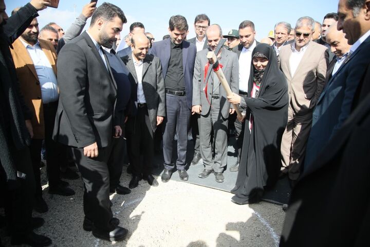 پایانه مرزی شلمچه را پایان ۱۴۰۴ افتتاح خواهیم کرد/ انشاالله مشهد تا کربلا را به صورت ریلی مرتبط میکنیم شلمچه