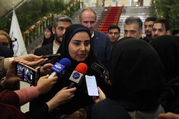 رایزنیها برای برقراری پرواز پاریس در حال انجام است صادق در جمع