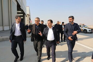 بازدید پورفرزانه از فرودگاه امام