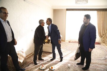 دیدار با خانواده شهدا -البرز