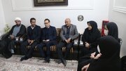 ببینید| دیدار سرپرست اداره کل راه و شهرسازی استان سیستان و بلوچستان از خانواده معظم شهدا همزمان با  دهه فجر
