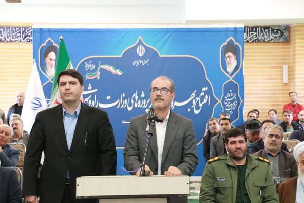 افتتاح دبستان ۱۲ کلاسه و ۱۸ پروژه در محلات هدف بازآفرینی شهری قزوین/بهرهبرداری از پروژه های مسکن و حمل و نقل استان با ۲۷۱۸ میلیاردتومان افتتاح دو پروژه بازآفرینی در استان قزوین