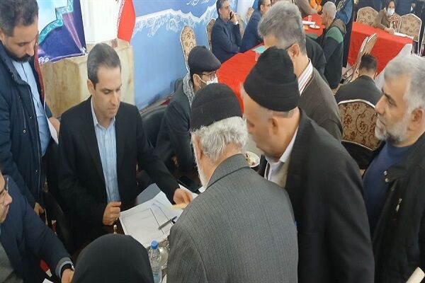 برگزاری میز خدمت اداره کل راه و شهرسازی گیلان در مصلی امام خمینی (ره) گیلان