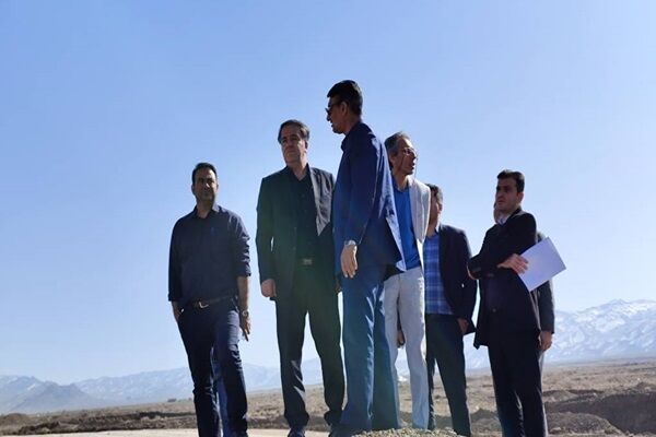 بازدید مدیرکل راه و شهرسازی و مدیرکل بنیاد مسکن انقلاب اسلامی استان البرز از پروژه الحاقی نهضت ملی مسکن شهرستان اشتهارد بازدید مدیرکل راه و شهرسازی و مدیرکل بنیاد مسکن انقلاب اسلامی استان البرز از پروژه الحاقی نهضت ملی مسکن شهرستان اشتهارد