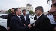 بازدید «سعید رسولی» معاون حملونقل وزیر راه و شهرسازی و سرپرست سازمان بنادر و دریانوردی از اسکله های بندر عسلویه و نخل تقی و گفتگو با فعالان دریایی و لنجداران منطقه