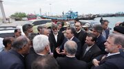 بازدید «سعید رسولی» معاون حملونقل وزیر راه و شهرسازی و سرپرست سازمان بنادر و دریانوردی از اسکله های بندر عسلویه و نخل تقی و گفتگو با فعالان دریایی و لنجداران منطقه