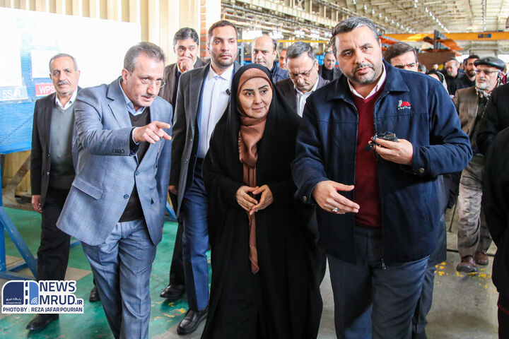 ویدیو| وزیر راه و شهرسازی در بازدید از گروه مپنای ریلی: اتکا بر توان داخلی و حمایت از تولید داخل، راهکار تامین نیازهاست ببینید | بازدید وزیر راه و شهرسازی از شرکت مهندسی و ساخت لکوموتیو مپنا