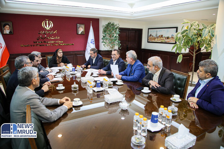 برگزاری نشست هماهنگی عملیات حج ۱۴۰۴ با حضور وزیر راه و شهرسازی و رییس سازمان حج و زیارت ببینید| برگزاری نشست هماهنگی عملیات حج ۱۴۰۴ با حضور وزیر راه و شهرسازی و رییس سازمان حج و زیارت