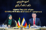 ببینید| امضای نقشه راه همکاریهای حمل و نقلی و ترانزیتی سال ۲۰۲۵ و الحاقیه مطالعات مهندسی قرارداد اجرایی ساخت پروژه راهآهن رشت آستارا بین وزیر راه و شهرسازی ایران و وزیر حمل و نقل روسیه