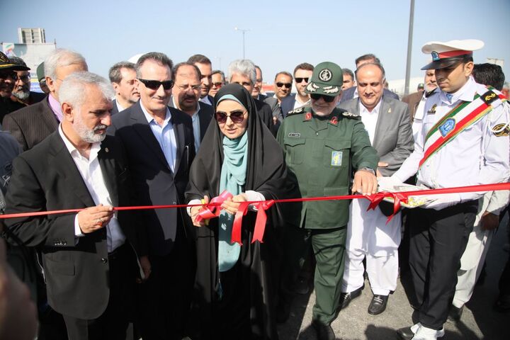 افتتاح و کلنگ زنی ۳ پروژه در بندر شهید بهشتی چابهار توسط وزیر راه و شهرسازی چابهار
