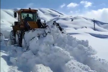 برف روبی محور روستایی شهرستان مریوان