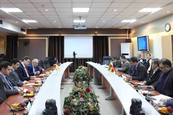 پیشنهاد تعدیل عوارض ایران و ارمنستان در قالب بستهای جامع جلسه
