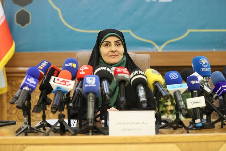 معتقد به شفافیت در اقدامات و ارائه اطلاعات ساخت مسکن هستیم/پرداخت مطالبات پیمانکاران با استفاده از اوراق خزانه اسلامی/توضیحات وزیر درباره گزارش دیوان محاسبات و بودجه وزارتخانه نشست