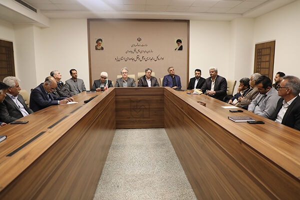 آغاز به کار سامانه یکپارچه اعلام بار و نوبتدهی مجازی محمولات کاشی و سرامیک در استان یزد از نیمه اسفند هوشمند سازی حمل و نقل صنایع یزد