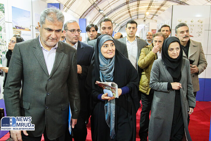 مهمترین اخبار وزارت راه و شهرسازی| از آغاز فاز اول اجرای مجموعه مسکونی بوموسی در سال آینده تا یکسانسازی قوانین هوانوردی و فرودگاهی ایران و روسیه ببینید| بازدید وزیر راه و شهرسازی از نمایشگاه برگزیده مسابقه ملی معماری مجموعه مسکونی جزیره بوموسی