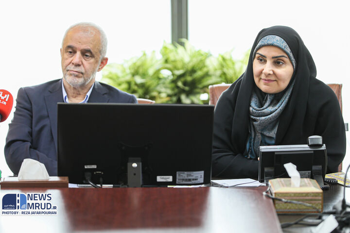 مهمترین اخبار وزارت راه و شهرسازی| از بررسی راهکارهای رفع موانع تامین مسکن و زمین خانواده شهدا و ایثارگران تا راه اندازی قطار ایران-وان از امروز ببینید| دیدار وزیر راه و شهرسازی با رئیس بنیاد شهید و امور ایثارگران